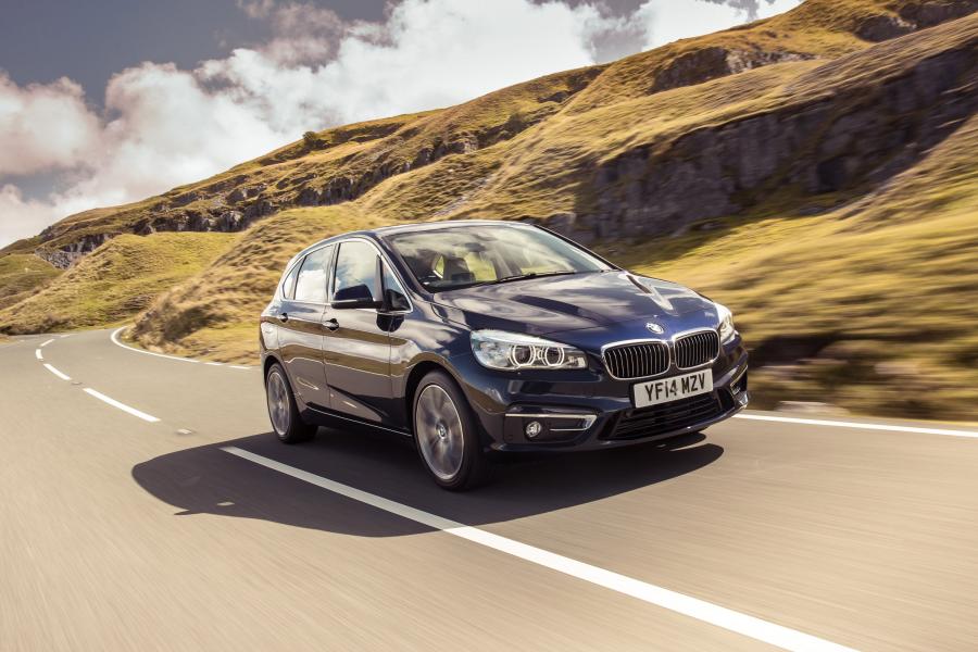  BMW 218d Active Tourer 2014 года  (UK) (фото 23 из 85)